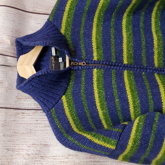 Invisible World Juneau Alaska Handmade Jacket - Size Medium - Picture 2 of 15